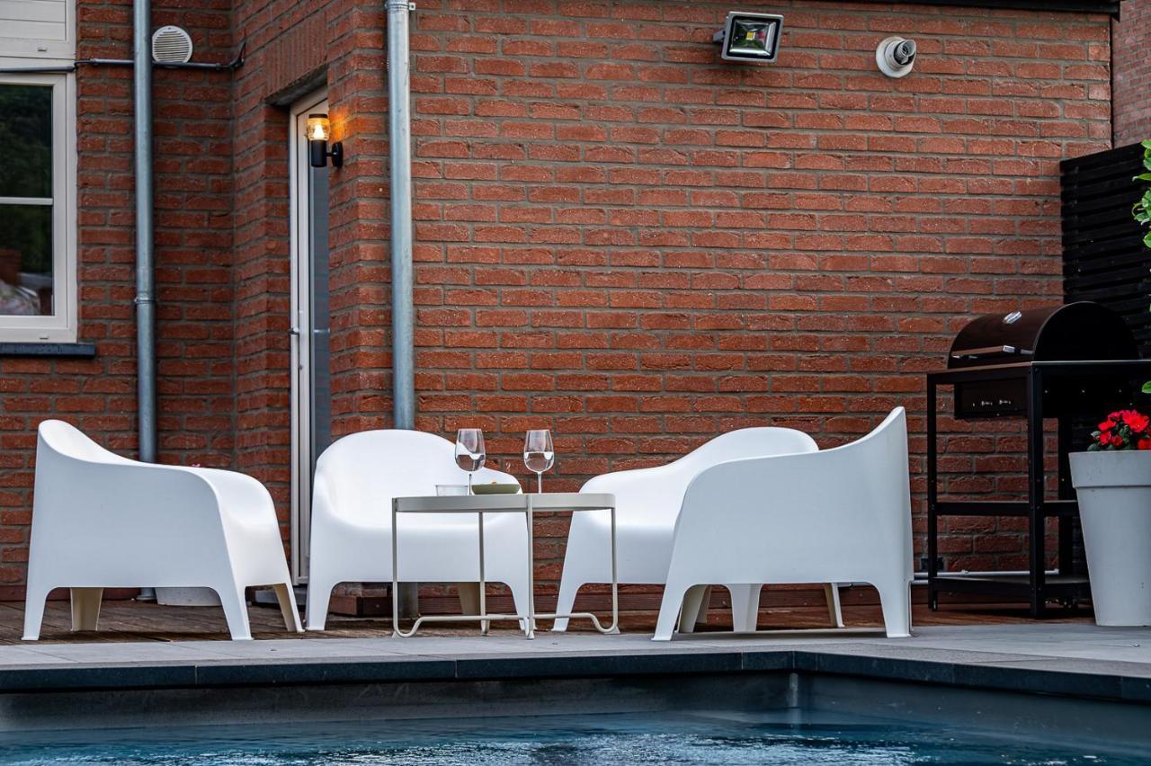 Andenne Chez Sabine Et Eric Maison Pour 6 Personnes Avec Piscine Chauffee מראה חיצוני תמונה