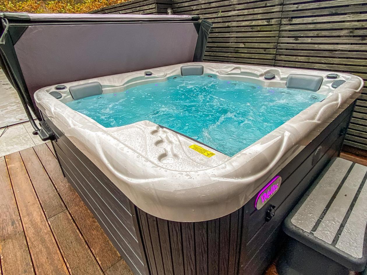 Andenne Chez Sabine Et Eric Maison Pour 6 Personnes Avec Piscine Chauffee מראה חיצוני תמונה